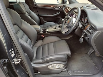 Used Porsche Macan 2019 for sale - 78878825: Photo
