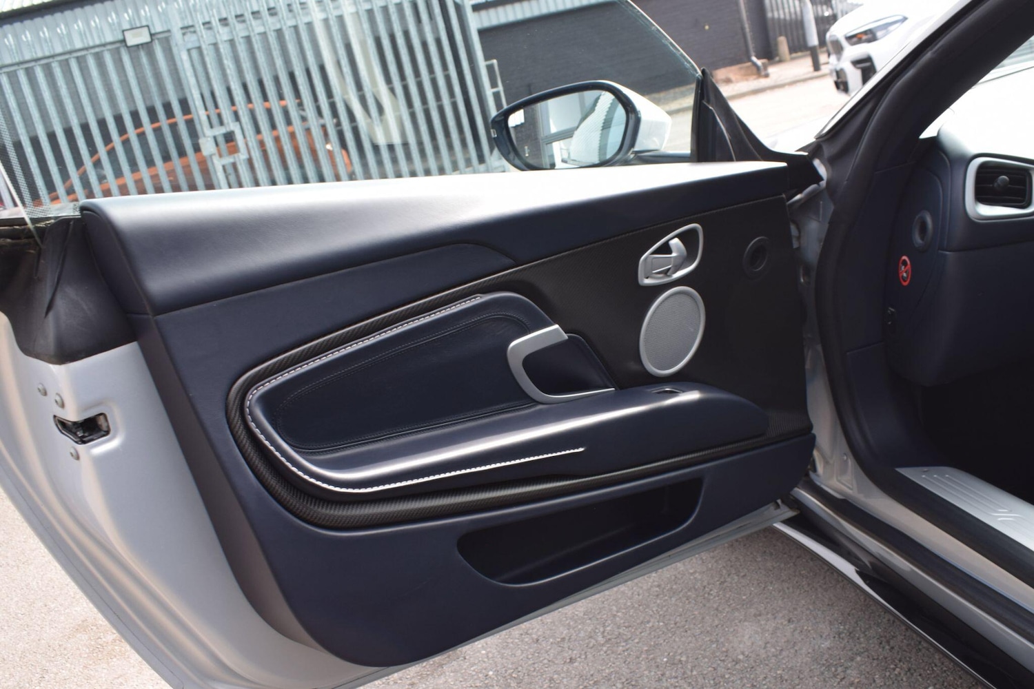 Used Aston Martin DB11 2018 for sale - 77977752: Photo 20