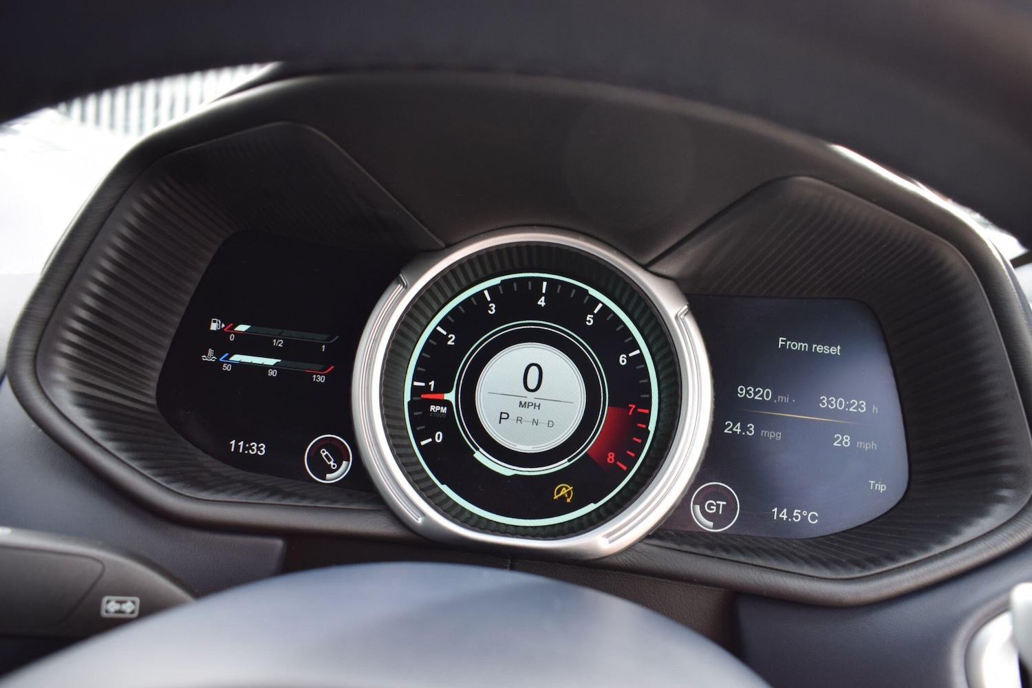 Used Aston Martin DB11 2018 for sale - 77977752: Photo 24