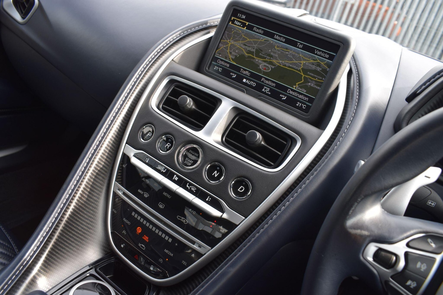 Used Aston Martin DB11 2018 for sale - 77977752: Photo 9