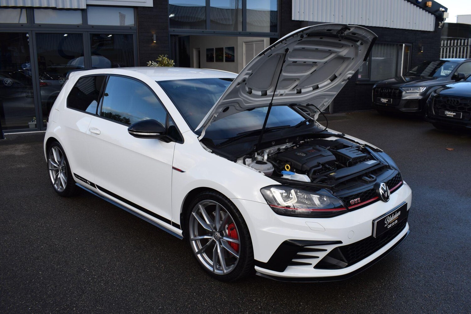 Used Volkswagen Golf 2016 for sale - 76742355: Photo 33