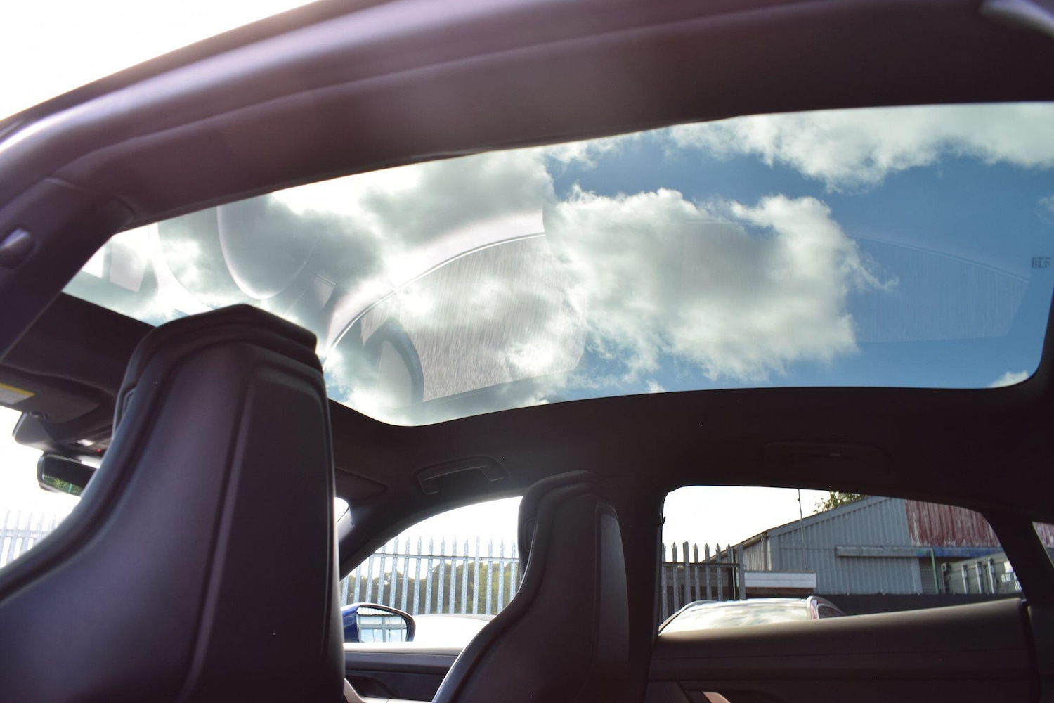 Used Porsche Taycan 2020 for sale - 76612773: Photo 13