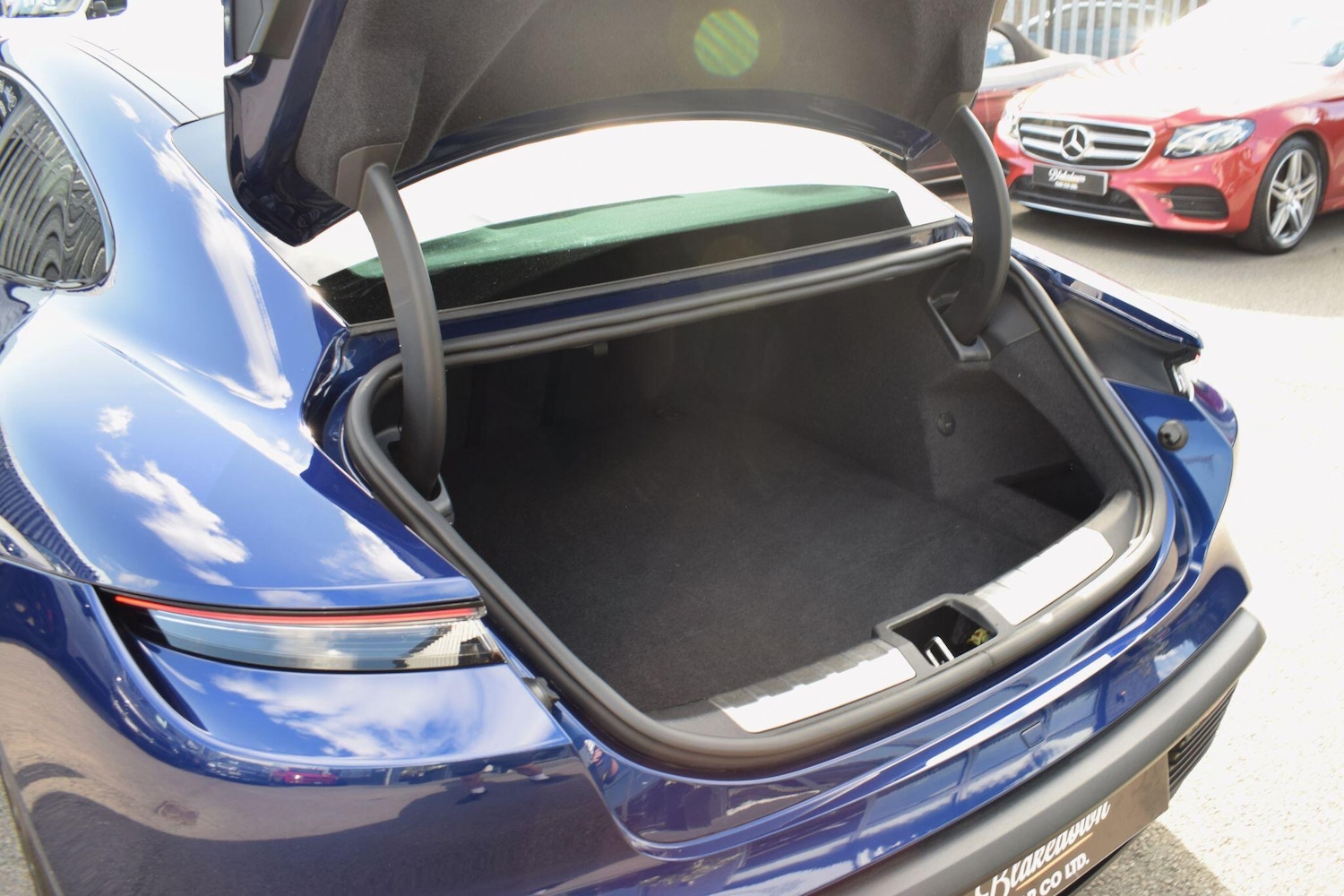 Used Porsche Taycan 2020 for sale - 76612773: Photo 23