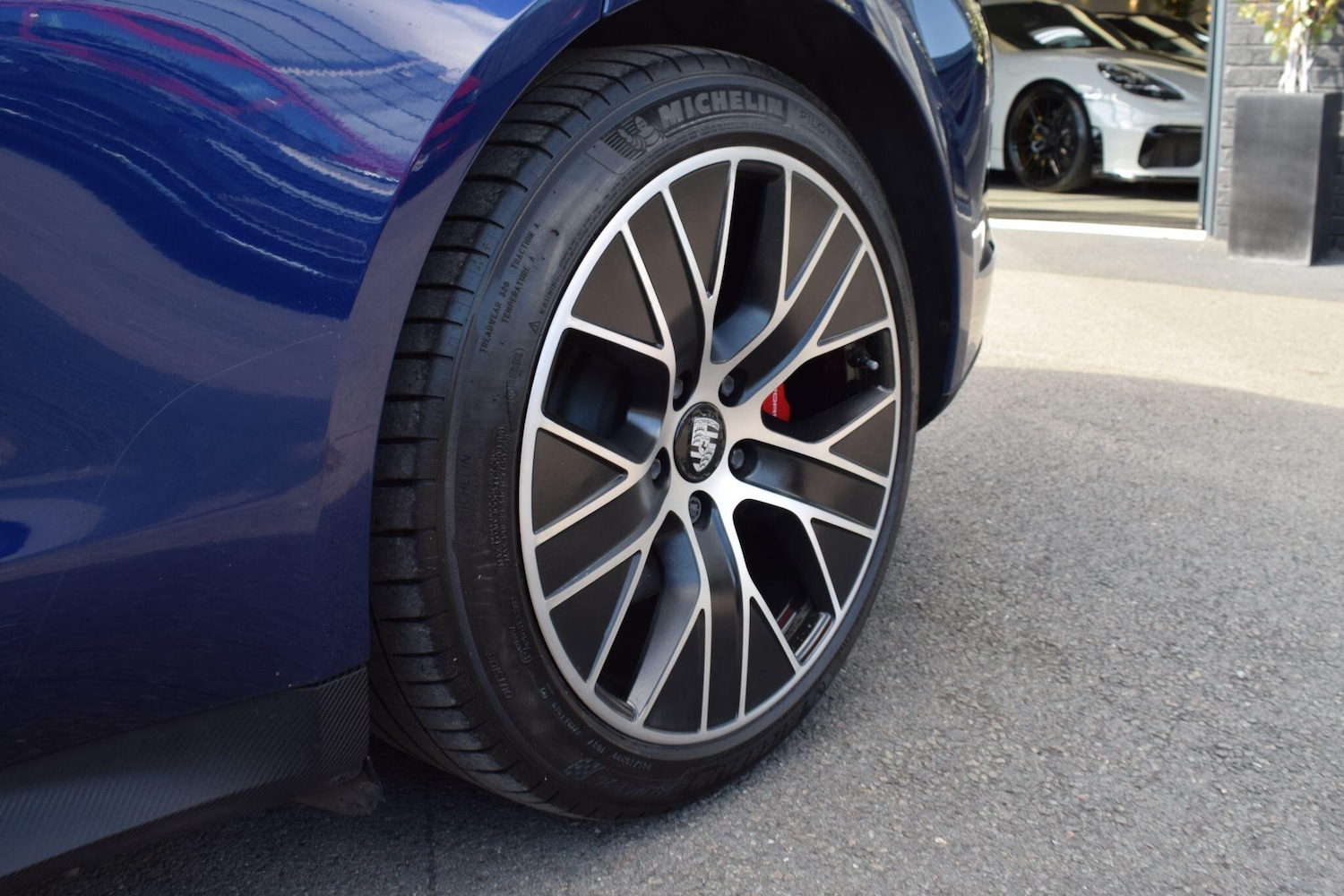 Used Porsche Taycan 2020 for sale - 76612773: Photo 28