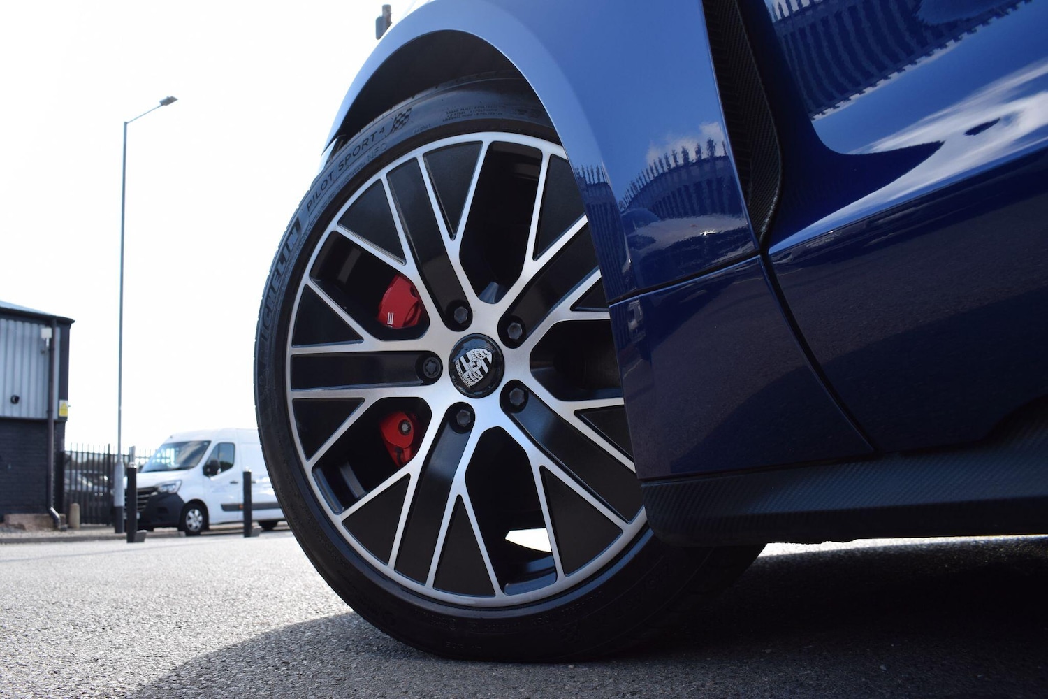 Used Porsche Taycan 2020 for sale - 76612773: Photo 29