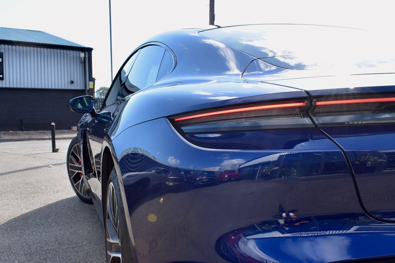 Used Porsche Taycan 2020 for sale - 76612773: Photo 32