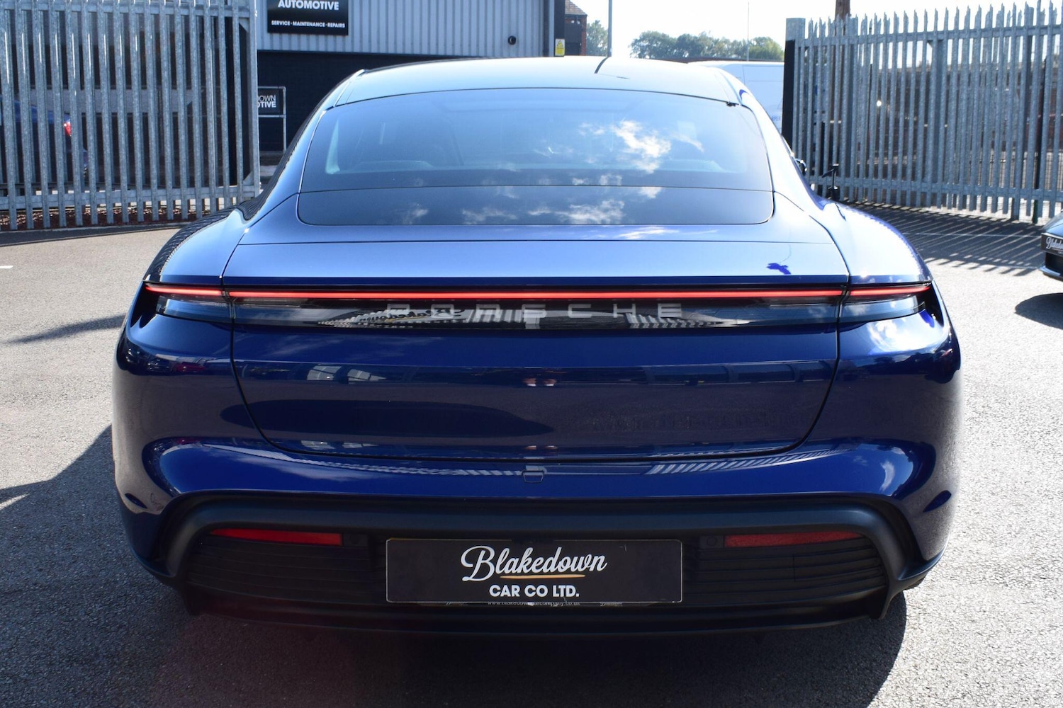 Used Porsche Taycan 2020 for sale - 76612773: Photo 5