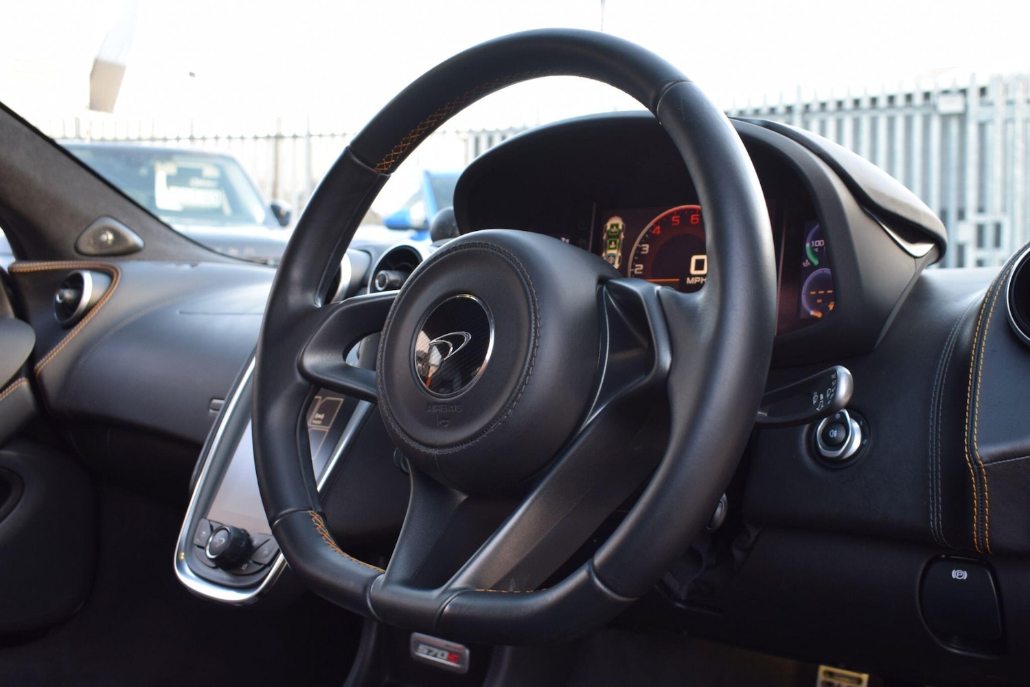 Used McLaren 570S 2016 for sale - 77144075: Photo 11