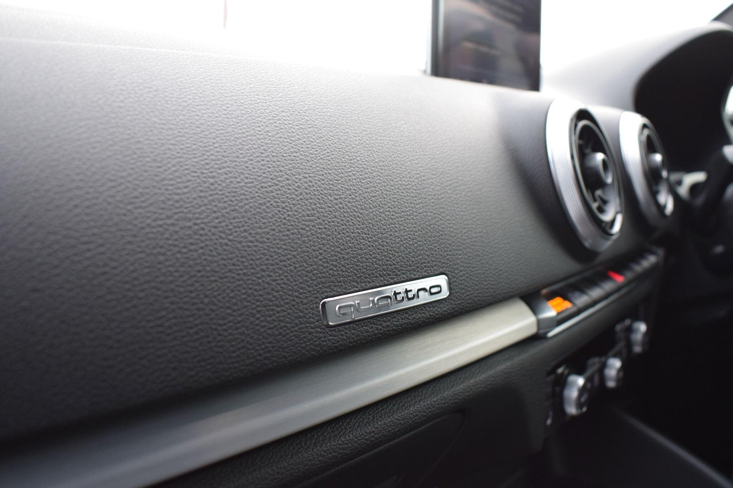 Used Audi S3 2016 for sale - 76886331: Photo 22