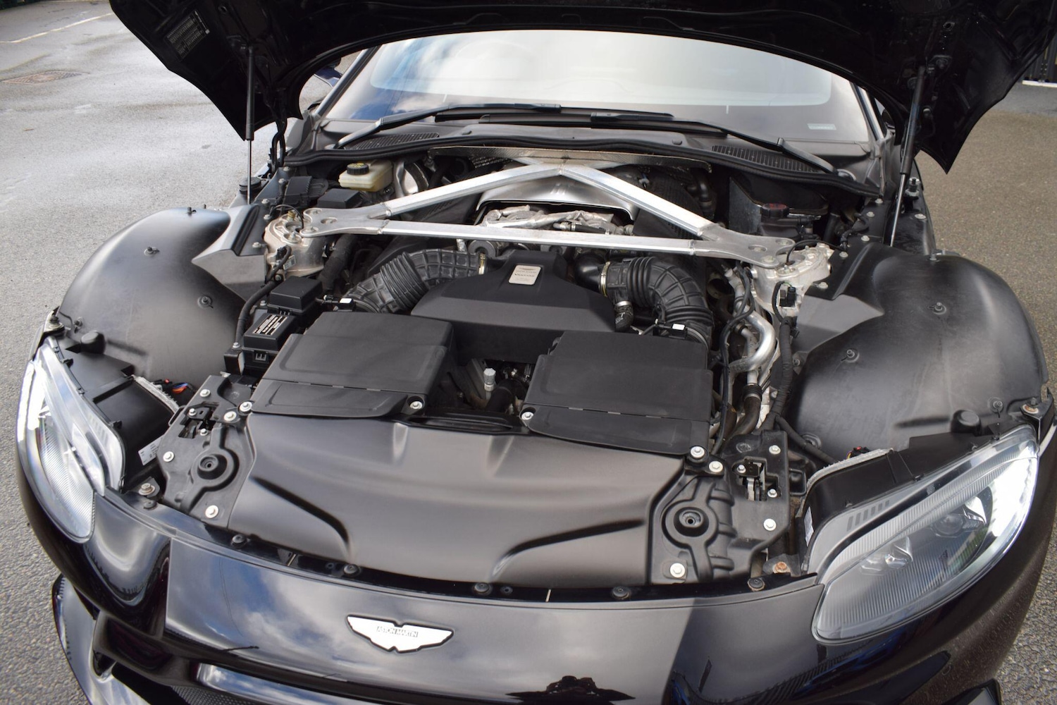 Used Aston Martin Vantage 2020 for sale - 77131148: Photo 27