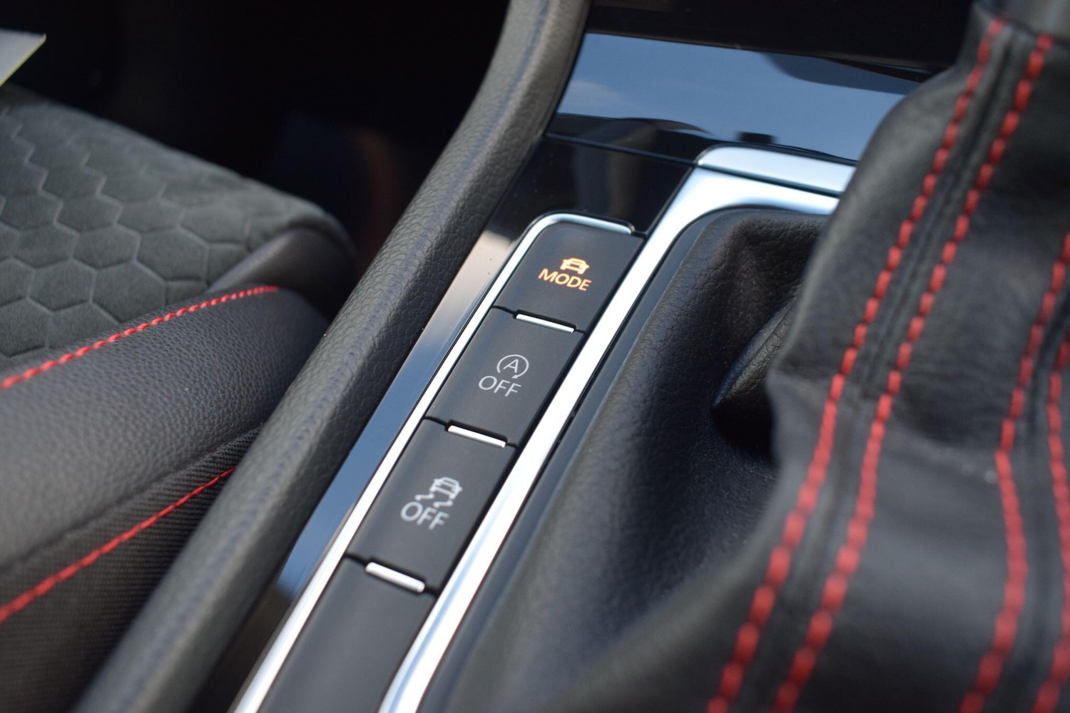 Used Volkswagen Golf 2017 for sale - 77278613: Photo 11