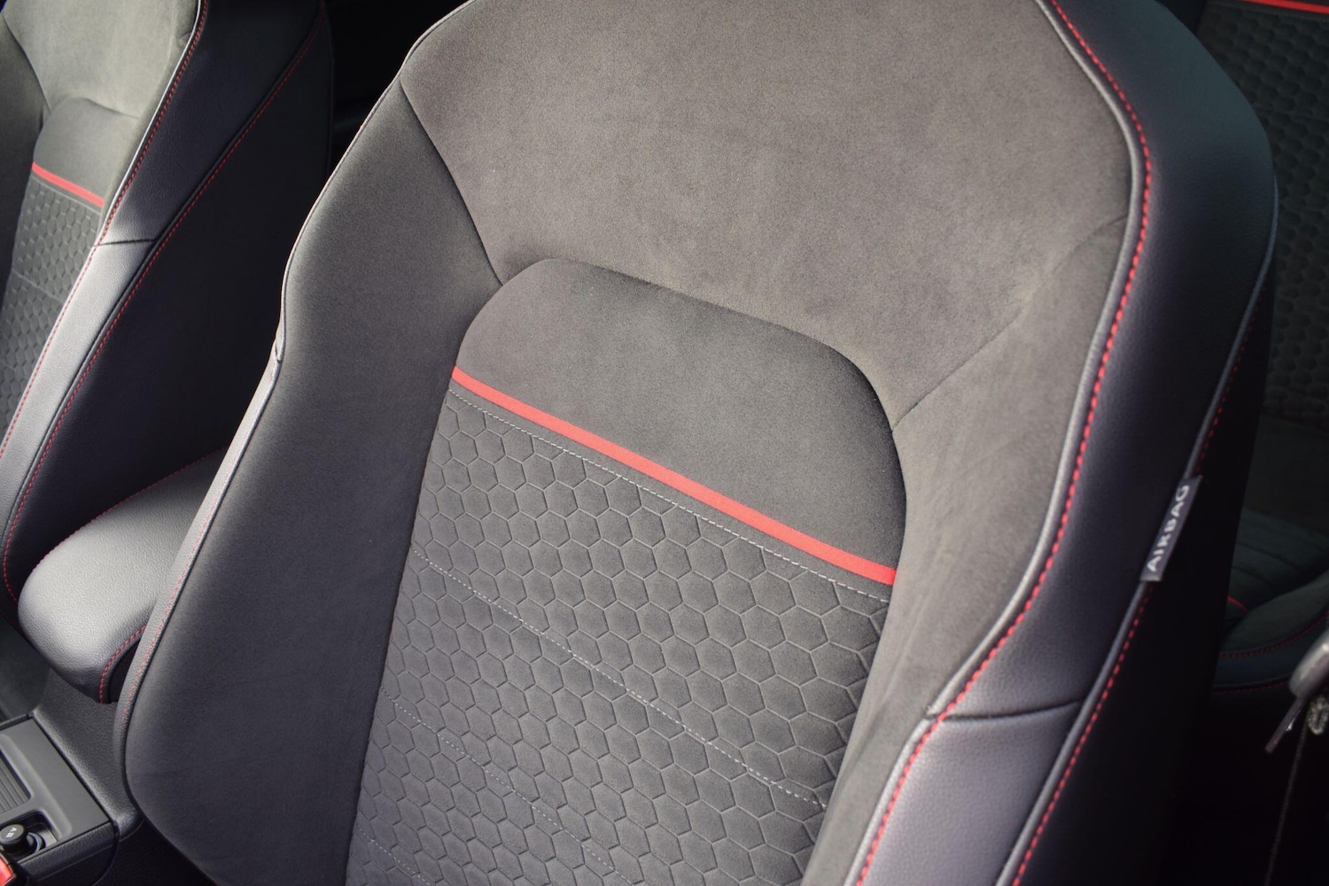 Used Volkswagen Golf 2017 for sale - 77278613: Photo 20