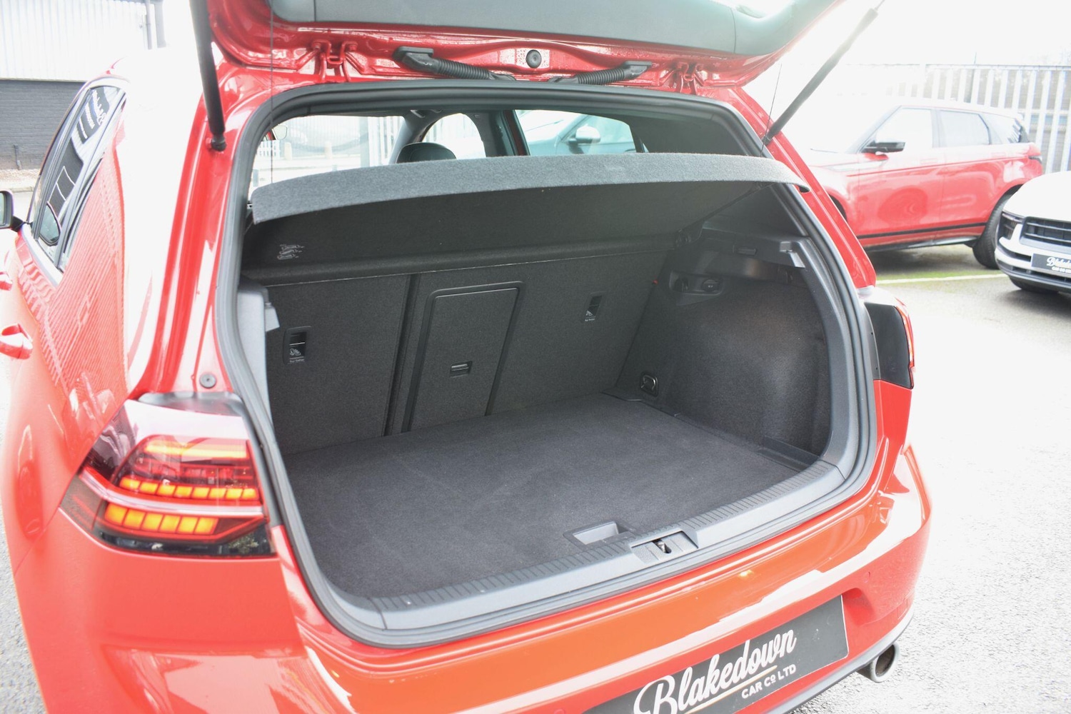 Used Volkswagen Golf 2017 for sale - 77278613: Photo 25