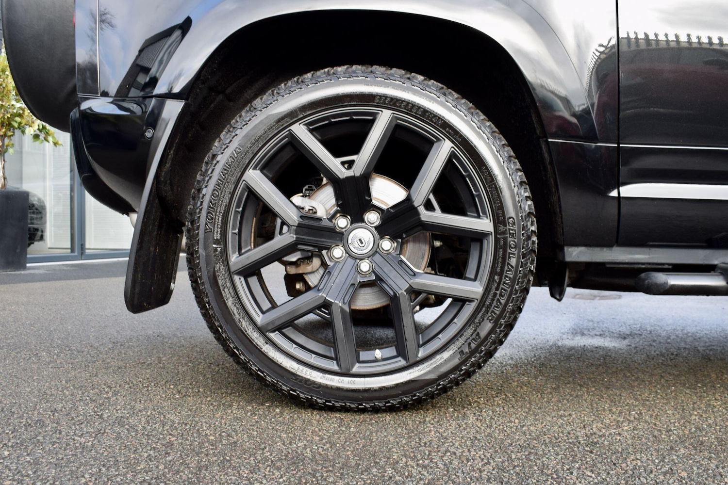 Used Land Rover Defender 2021 for sale - 76965018: Photo 33