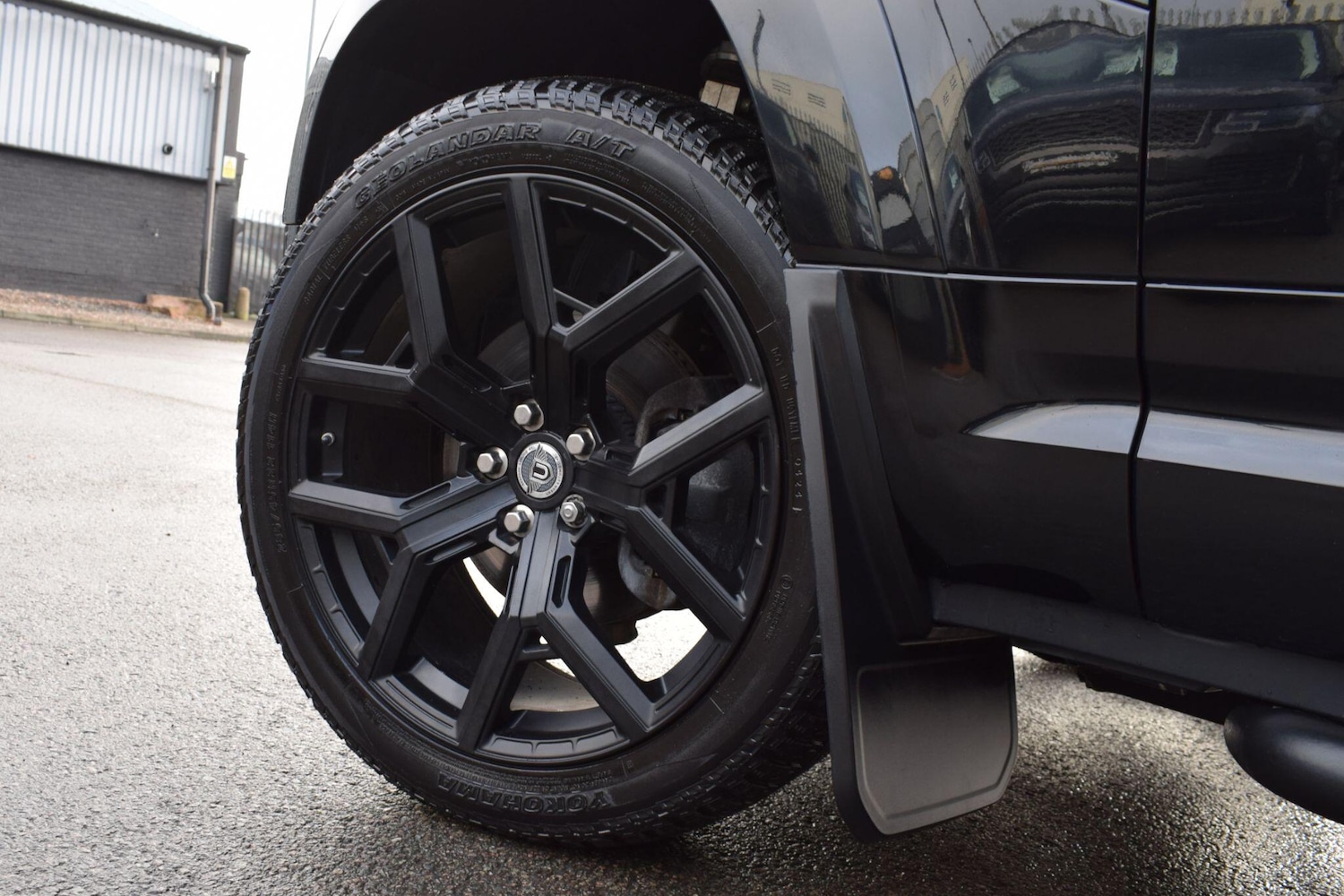 Used Land Rover Defender 2021 for sale - 76965018: Photo 35