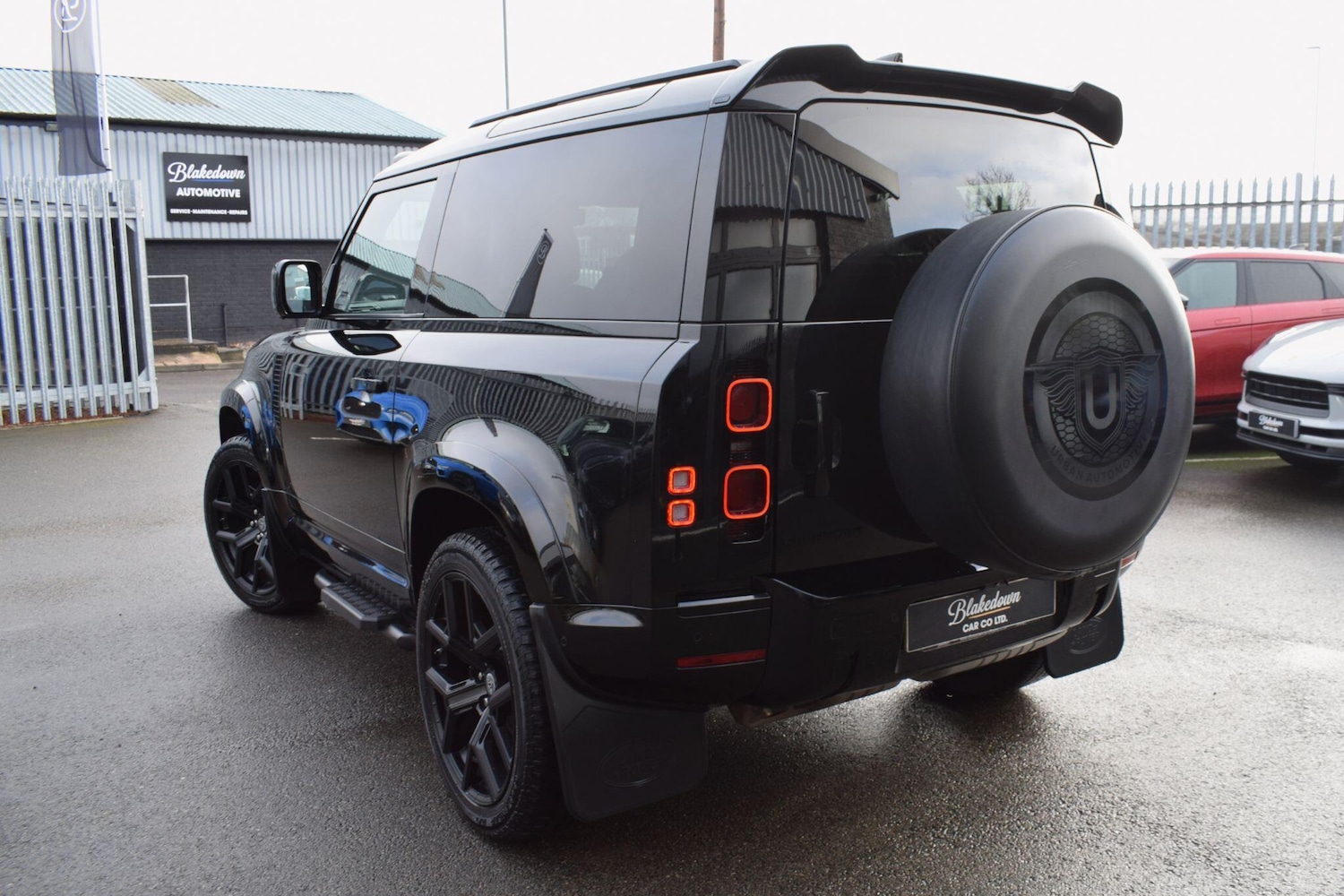 Used Land Rover Defender 2021 for sale - 76965018: Photo 6