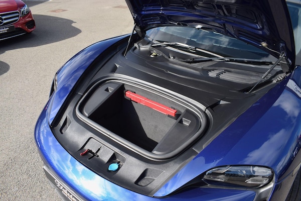 Used Porsche Taycan for sale - 76314460: Photo 31