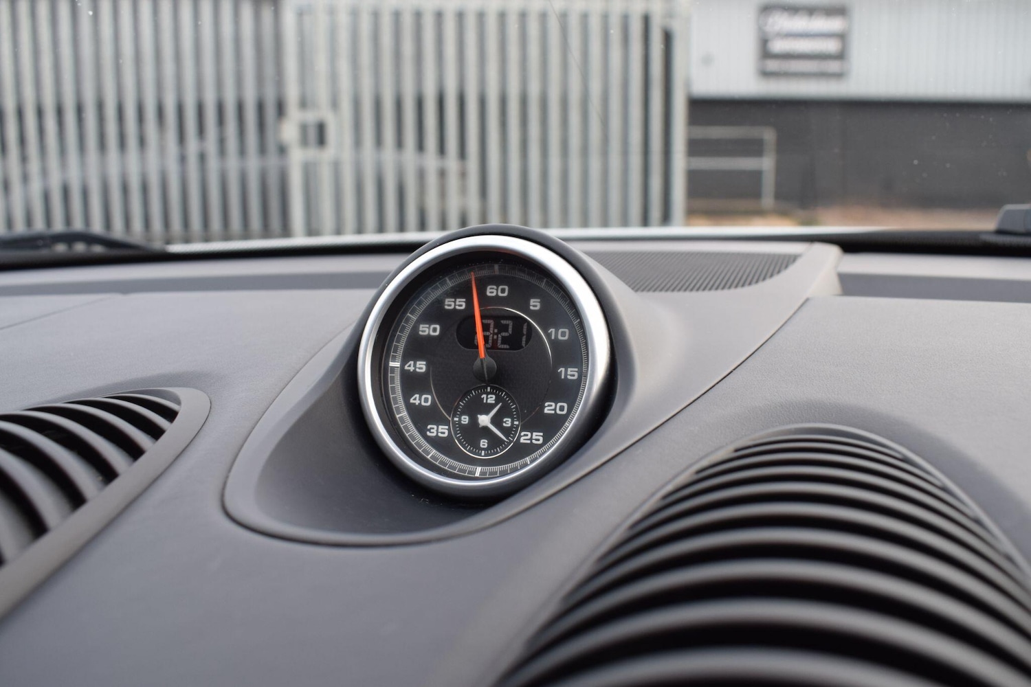 Used Porsche Cayman 2017 for sale - 77203426: Photo 13