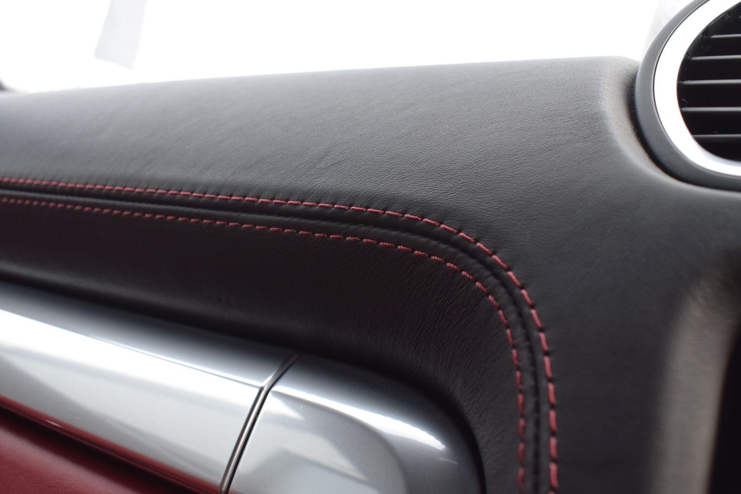 Used Porsche Cayman 2017 for sale - 77203426: Photo 17