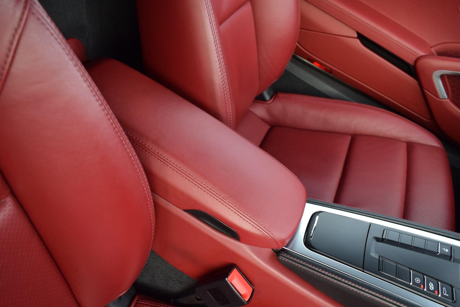 Used Porsche Cayman 2017 for sale - 77203426: Photo 19