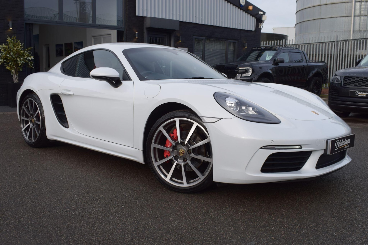 Used Porsche Cayman 2017 for sale - 77203426: Photo 3