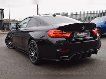 Used BMW M4 2017 for sale - 77411596: Photo