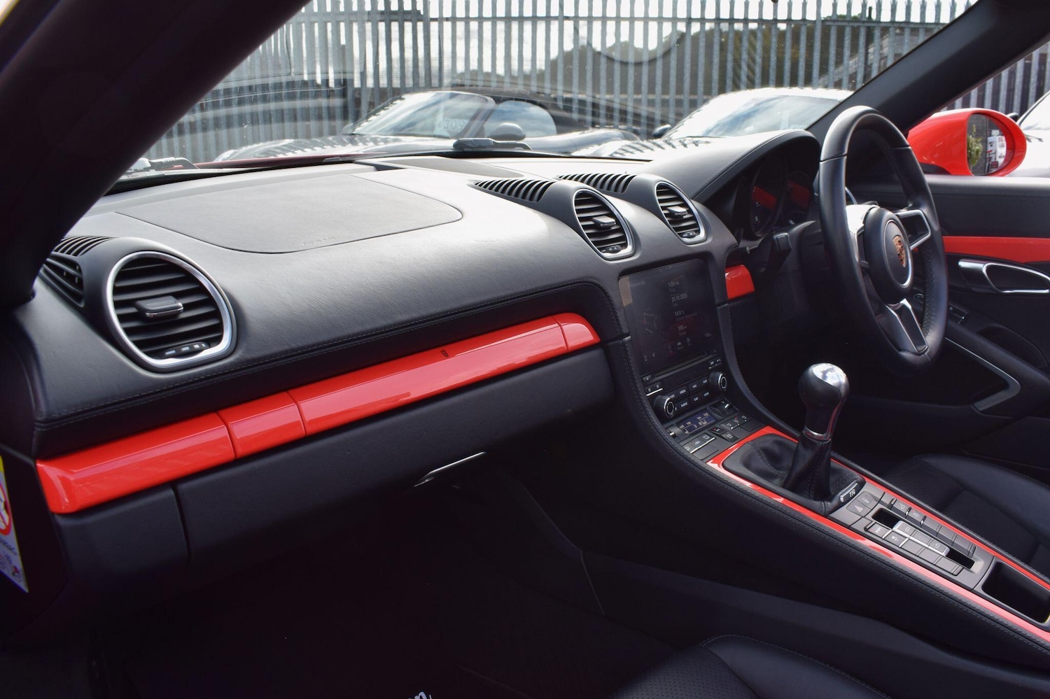 Used Porsche 718 Boxster for sale - 76613424: Photo 14