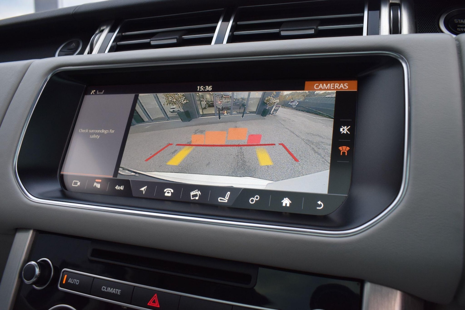 Used Land Rover Range Rover 2017 for sale - 76538863: Photo 23