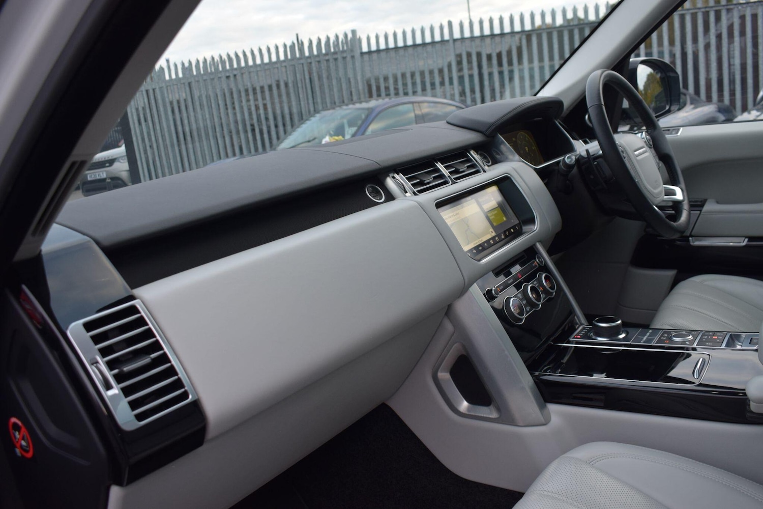 Used Land Rover Range Rover 2017 for sale - 76538863: Photo 27