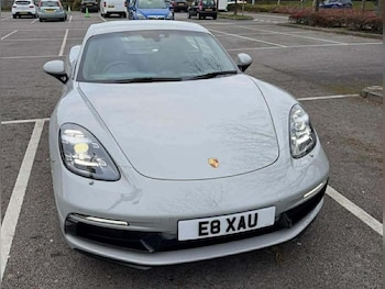 Used Porsche Cayman 2019 for sale - 77633790: Photo