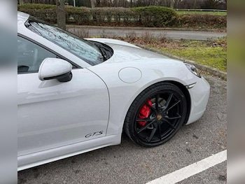 Used Porsche Cayman 2019 for sale - 77633790: Photo