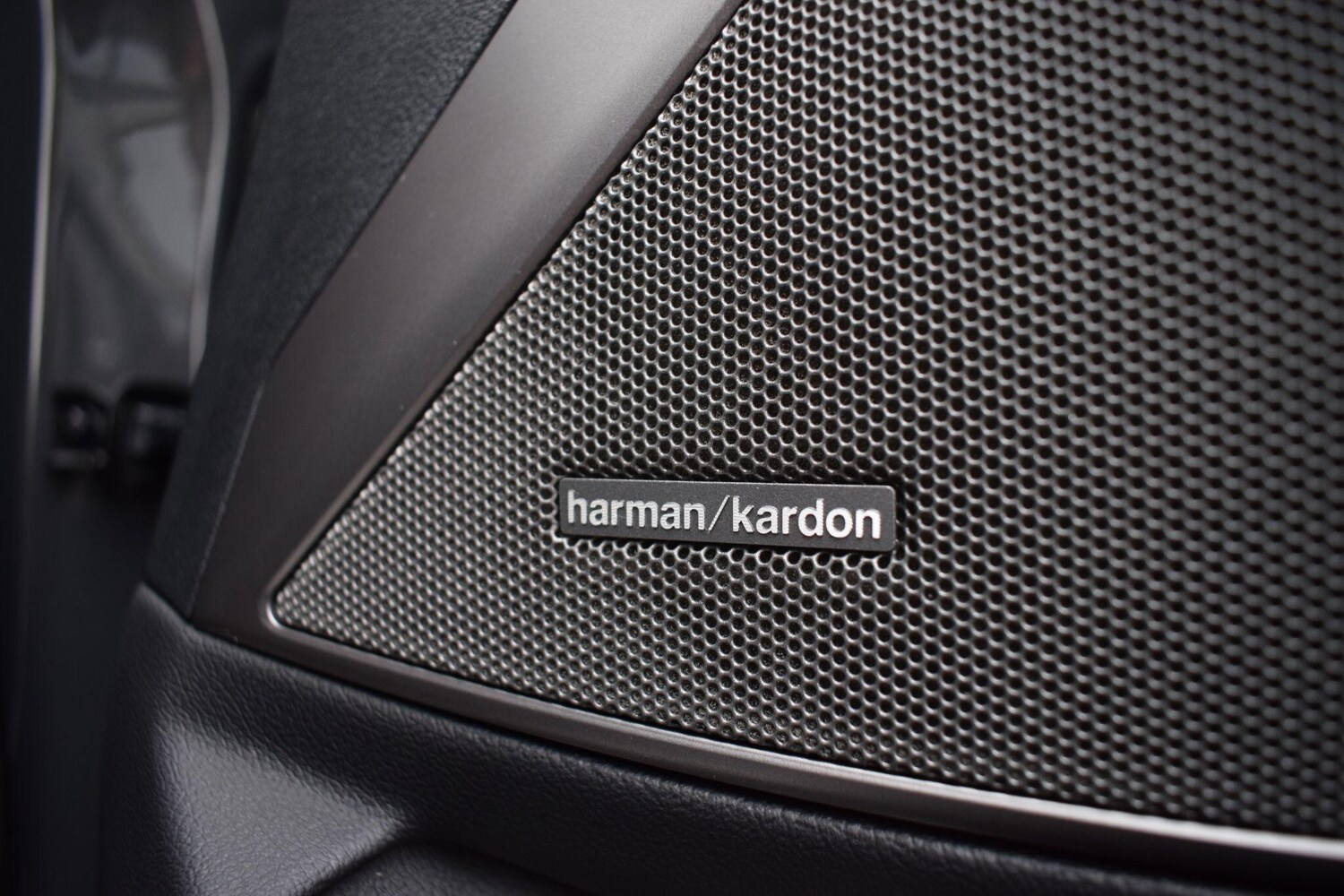 Used BMW 3 Series 2020 for sale - 77737176: Photo 16