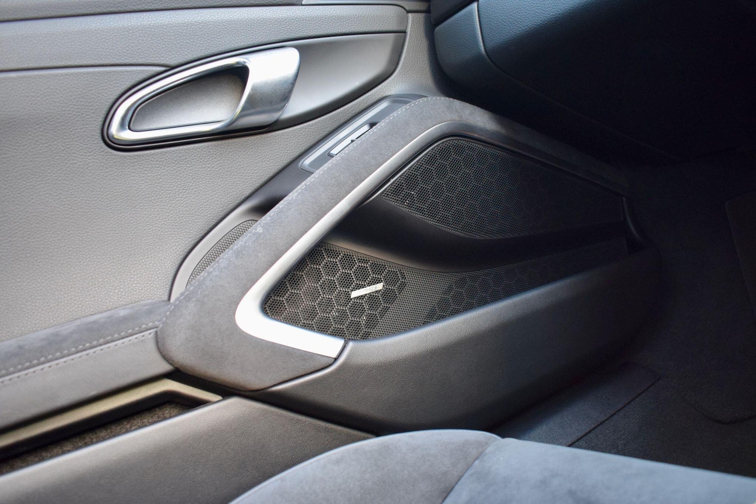 Used Porsche 911 2017 for sale - 76424384: Photo 18