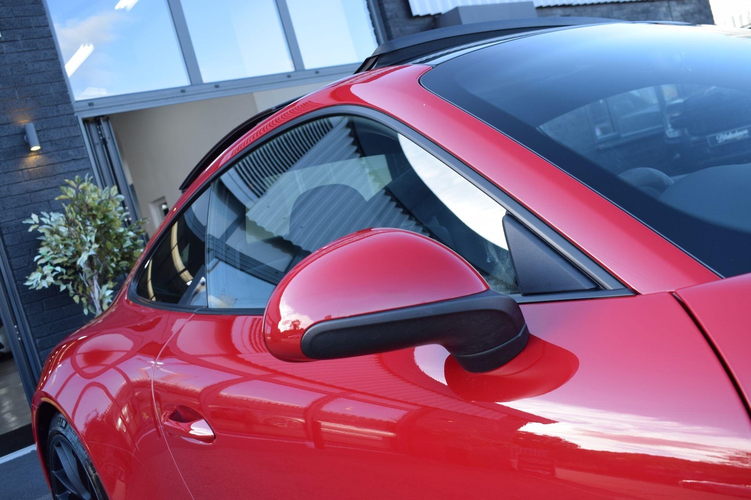 Used Porsche 911 2017 for sale - 76424384: Photo 45