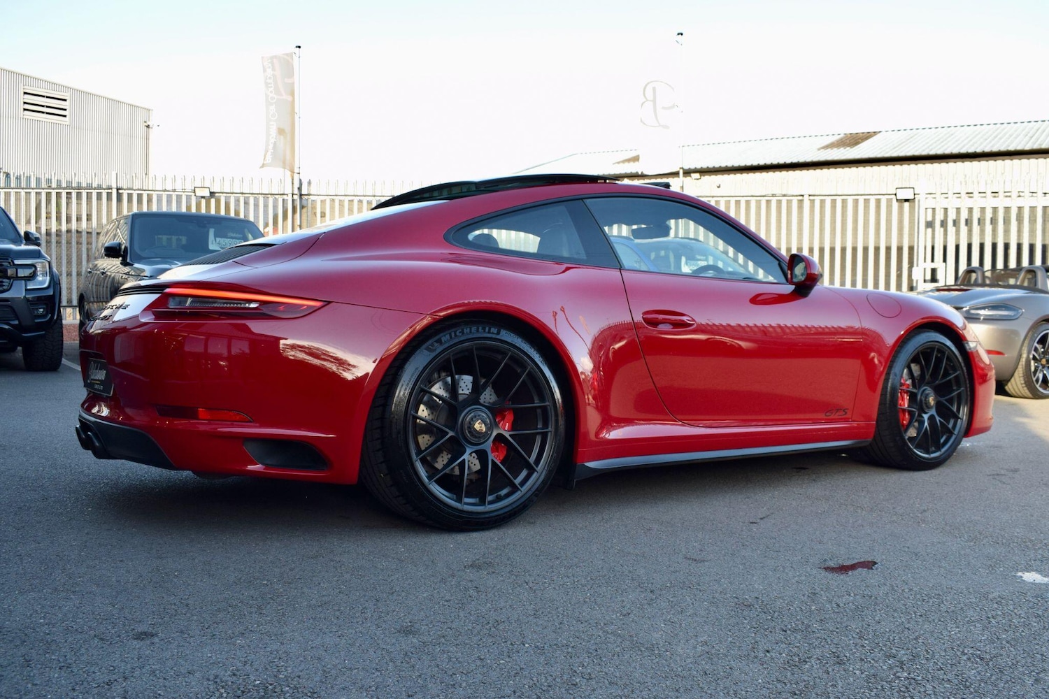 Used Porsche 911 2017 for sale - 76424384: Photo 6