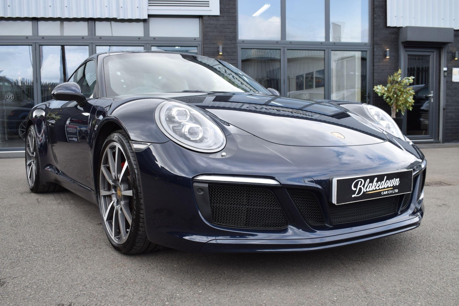 Used Porsche 911 2017 for sale - 76473341: Photo 30