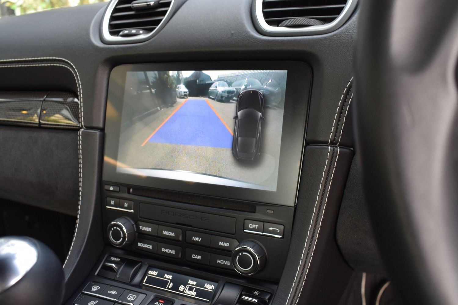 Used Porsche Cayman 2020 for sale - 76538712: Photo 17