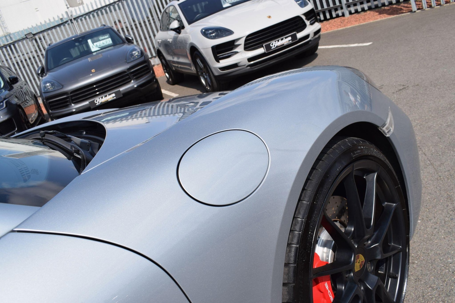 Used Porsche Cayman 2020 for sale - 76538712: Photo 46