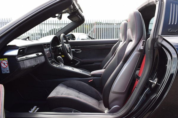 Used Porsche 911 2018 for sale - 76246531: Photo 11