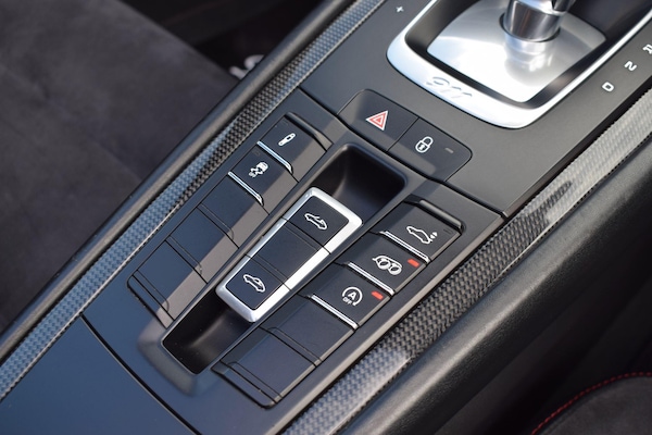 Used Porsche 911 2018 for sale - 76246531: Photo 18