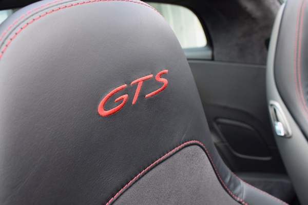 Used Porsche 911 2018 for sale - 76246531: Photo 32