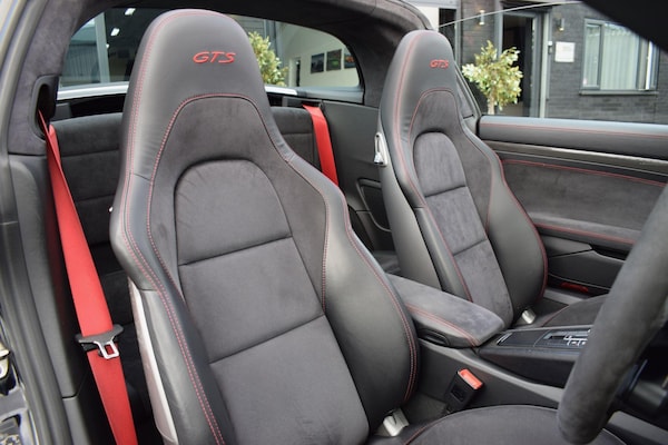 Used Porsche 911 2018 for sale - 76246531: Photo 8