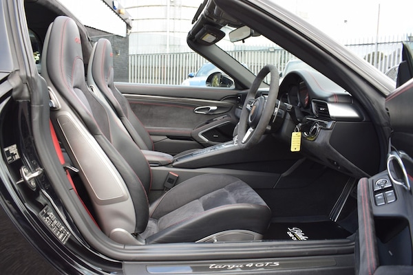 Used Porsche 911 2018 for sale - 76246531: Photo 9