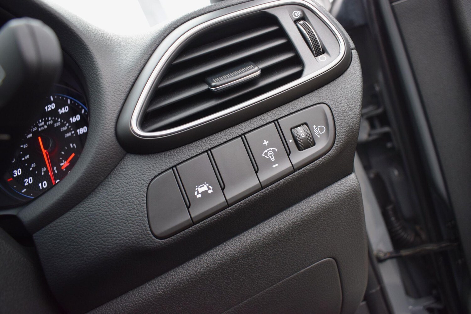 Used Hyundai i30 for sale - 77808609: Photo 18