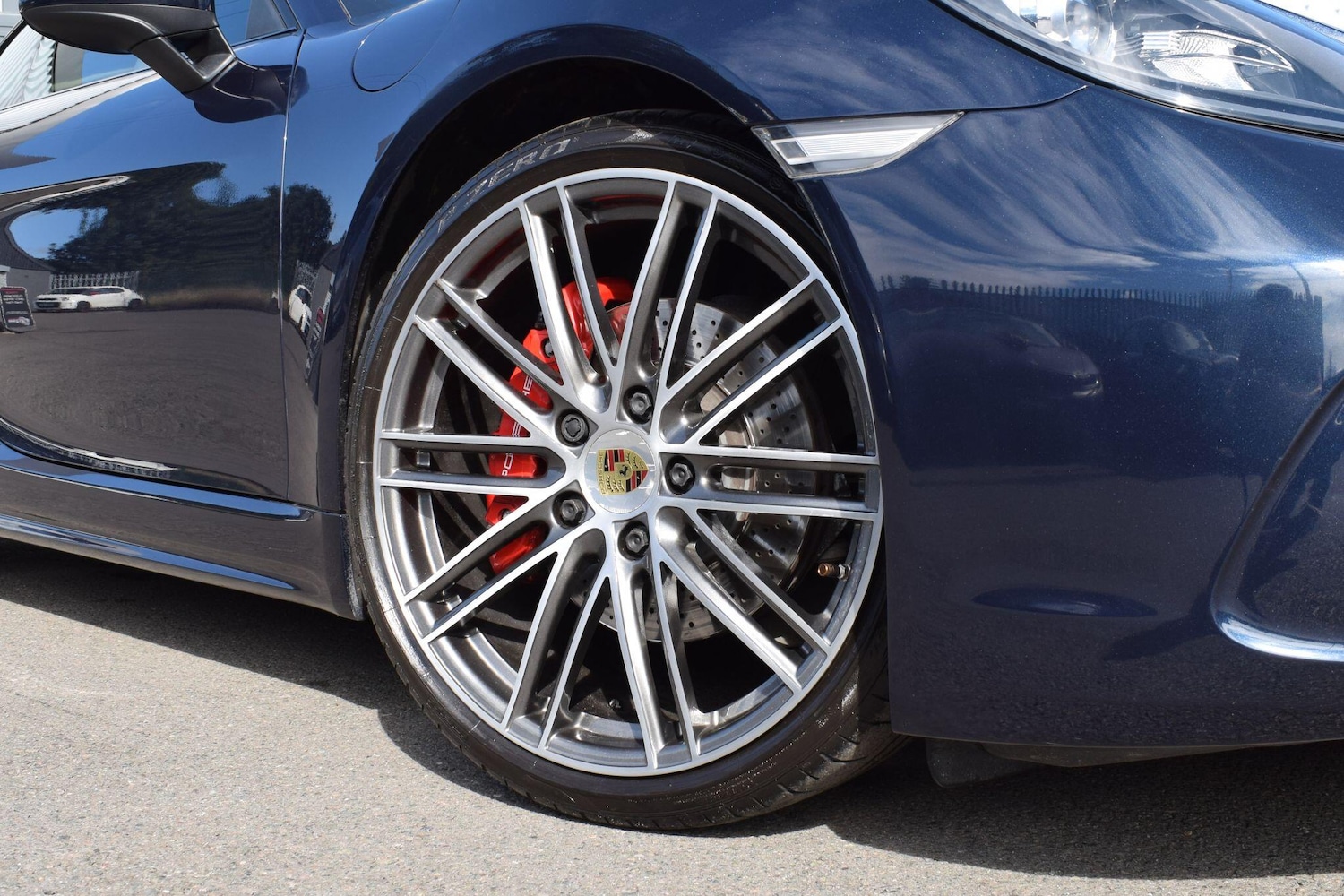 Used Porsche 718 Cayman 2018 for sale - 76389308: Photo 40