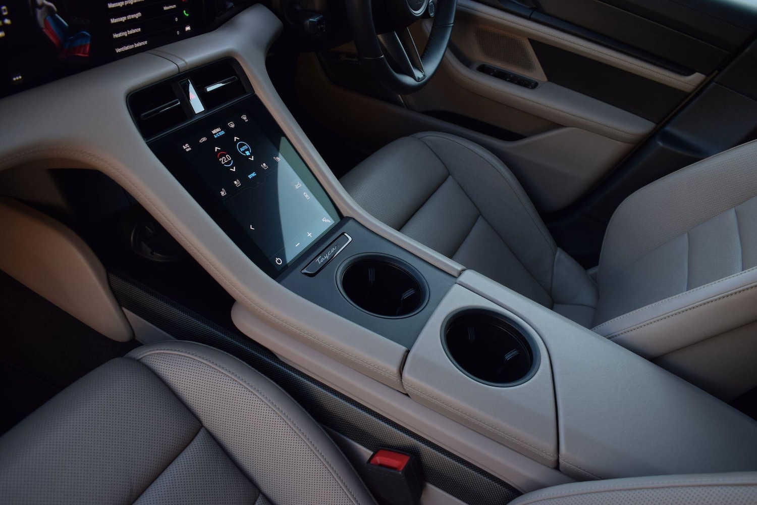 Used Porsche Taycan 2020 for sale - 77290618: Photo 10