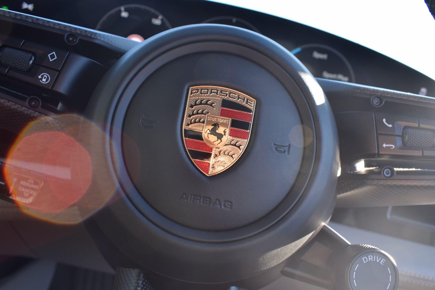 Used Porsche Taycan 2020 for sale - 77290618: Photo 29