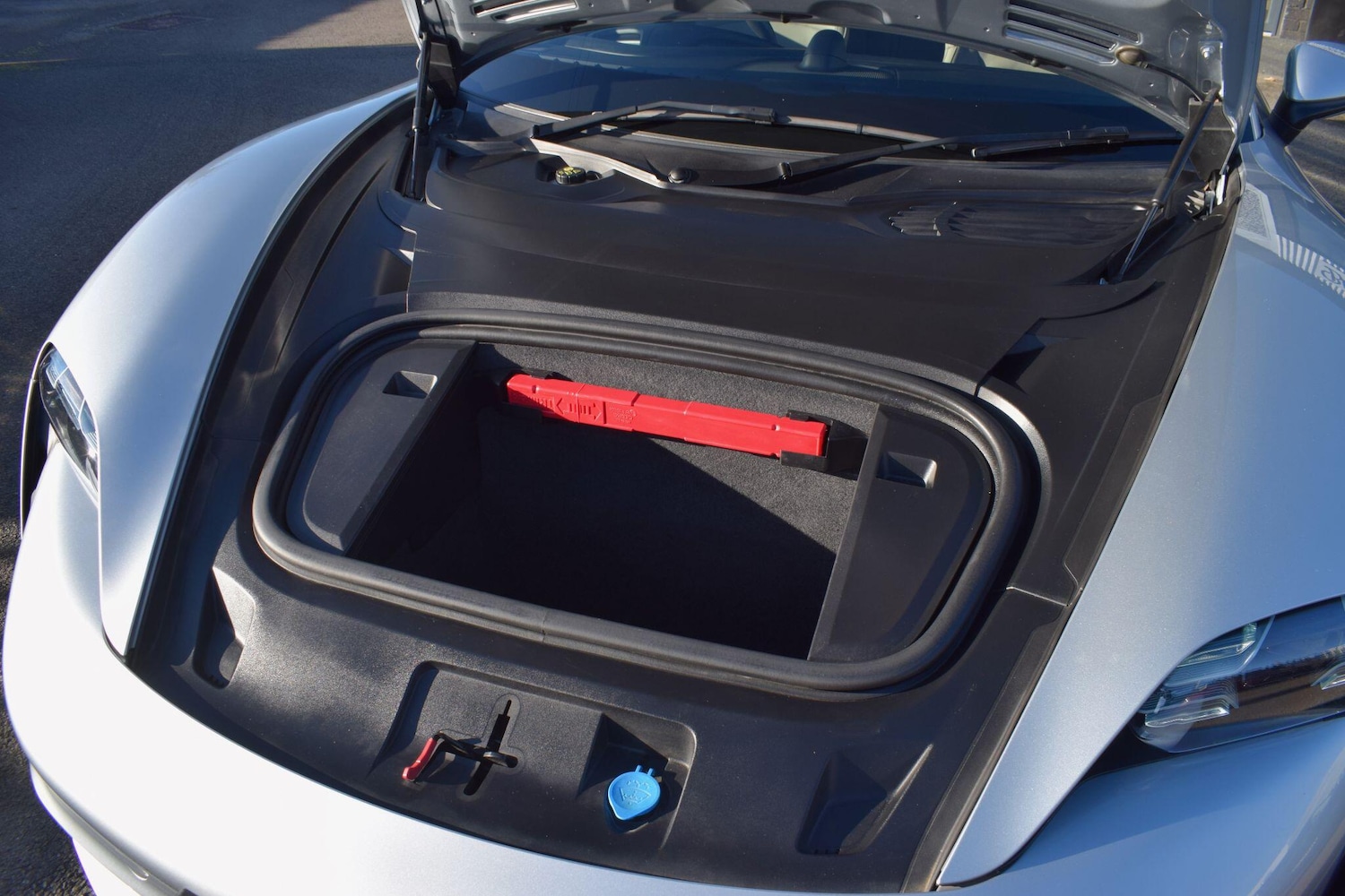 Used Porsche Taycan 2020 for sale - 77290618: Photo 42