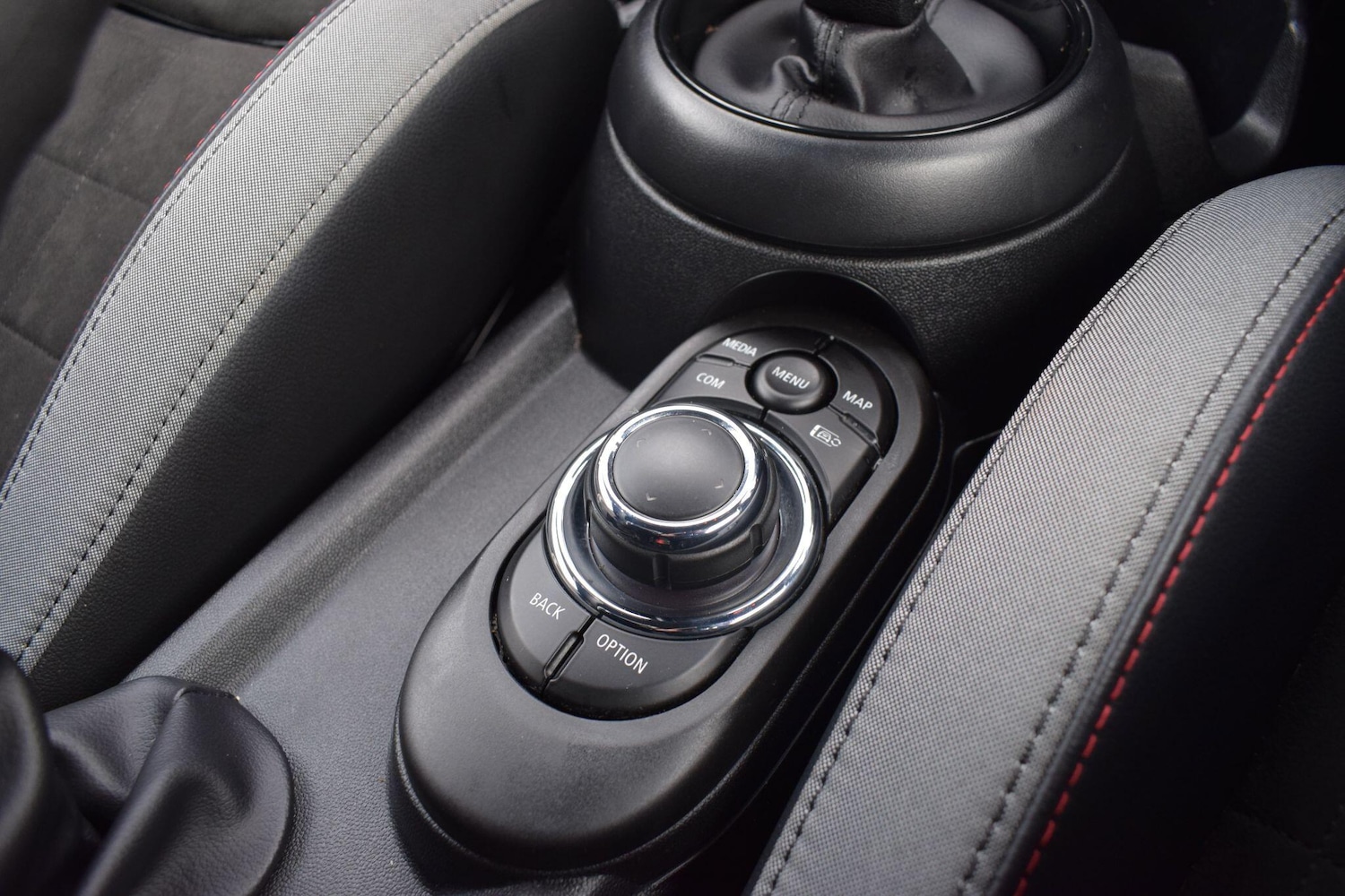 Used MINI Hatch 2022 for sale - 76613280: Photo 13