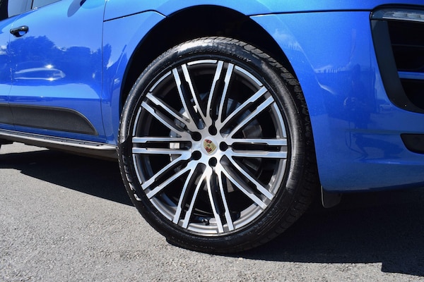 Used Porsche Macan 2018 for sale - 76227370: Photo 24